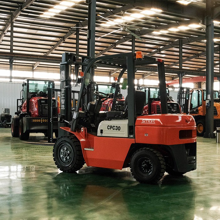 China 3 ton diesel forklift balance factory